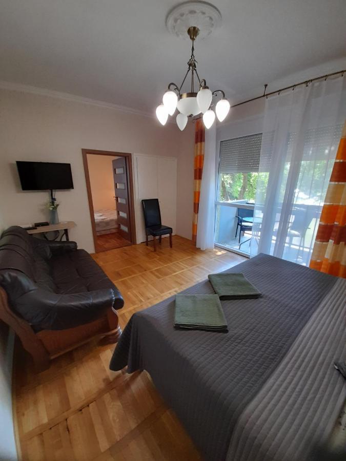 Zoeld Sziget Apartmanlakas Eger Exterior photo