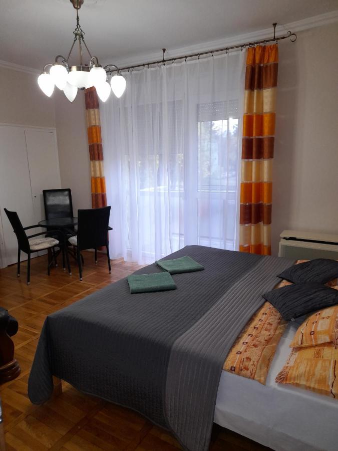 Zoeld Sziget Apartmanlakas Eger Exterior photo