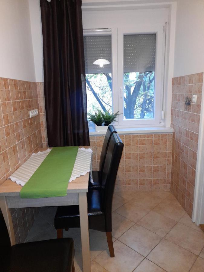 Zoeld Sziget Apartmanlakas Eger Exterior photo