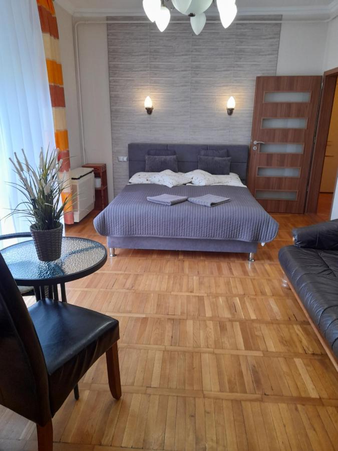 Zoeld Sziget Apartmanlakas Eger Exterior photo